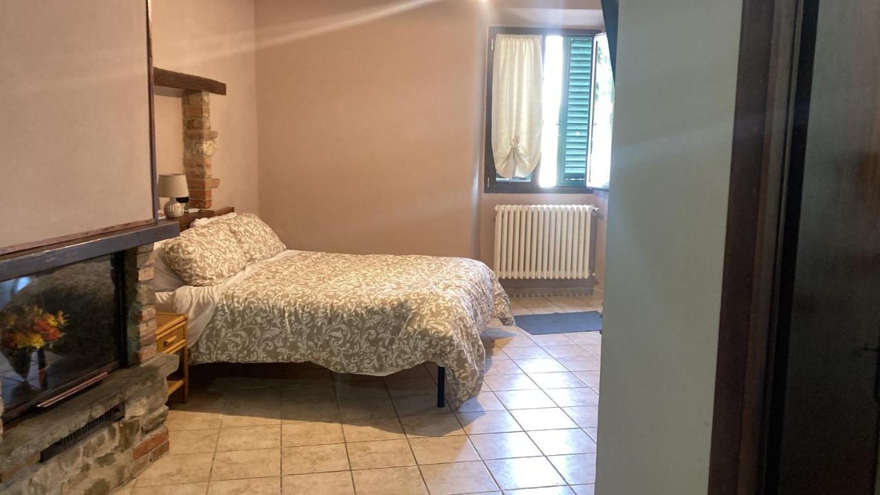 Da Valentino E Manuela Διαμέρισμα Barberino di Mugello Εξωτερικό φωτογραφία